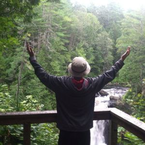 Meet your Posher, Joe